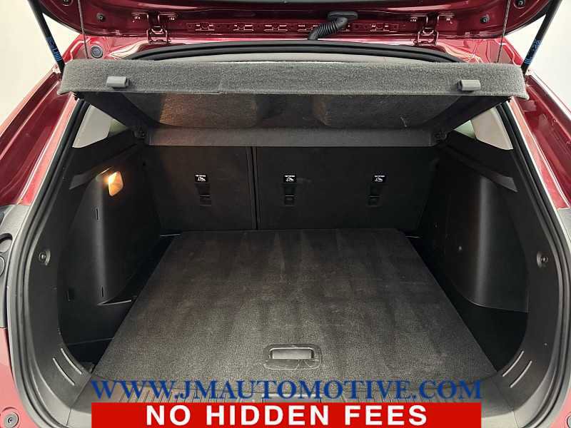 Used 2024 Chevrolet Trax LT w/ Driver Confidence Package image 16