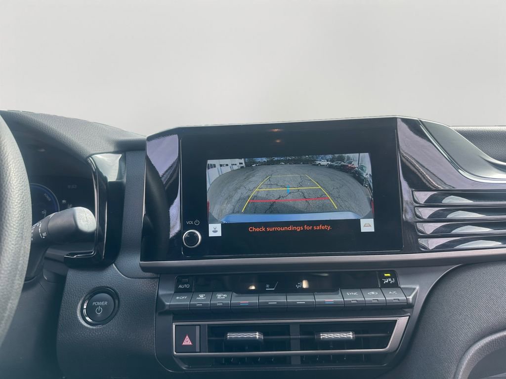 Used 2025 Toyota Camry LE FWD image 16