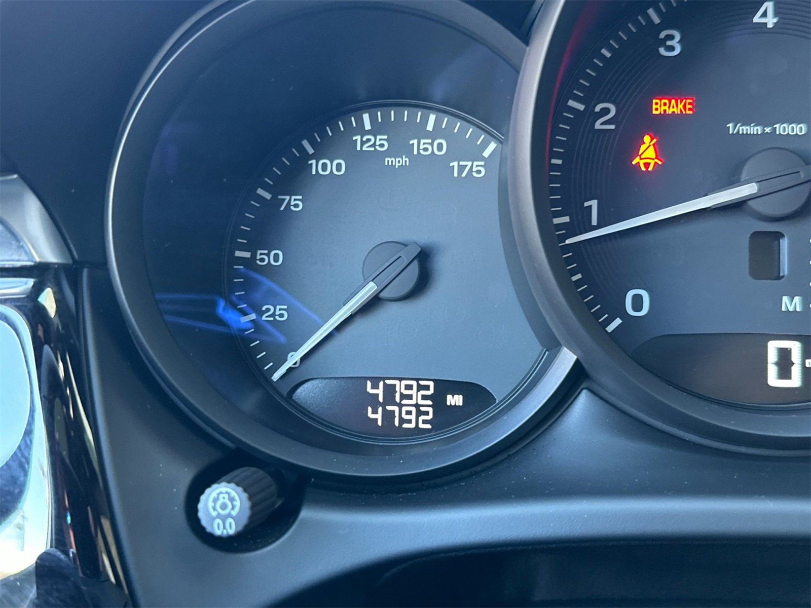 Used 2025 Porsche Macan image 30