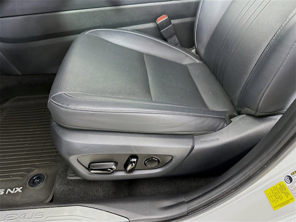 Used 2022 Lexus NX 350h 350h Premium image 9
