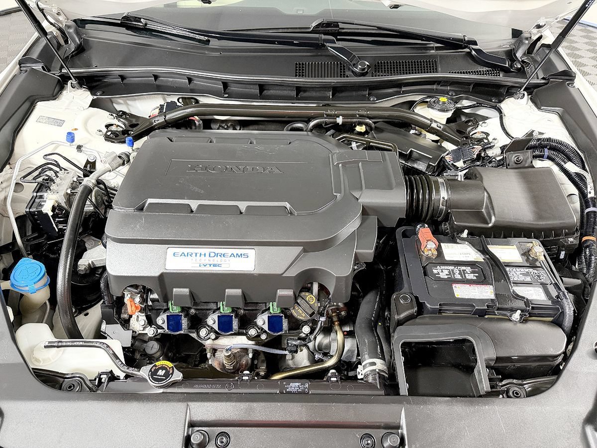 Used 2014 Honda Crosstour EX-L image 23