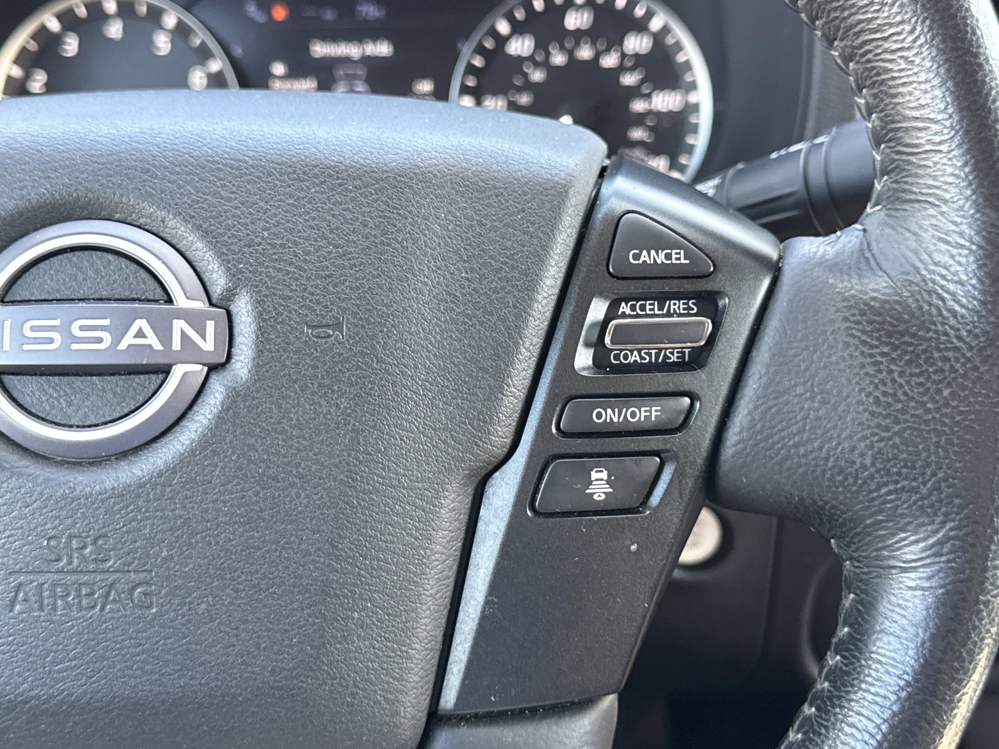 Used 2022 Nissan Frontier SV image 15