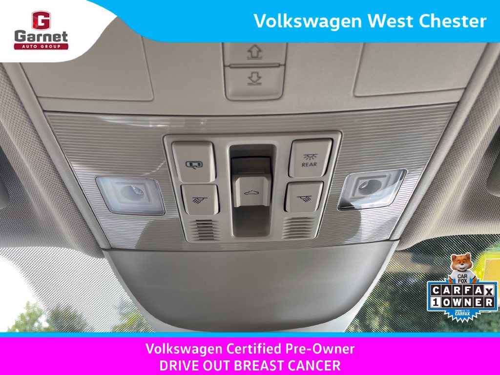 Certified 2025 Volkswagen Taos SEL AWD/4WD image 27