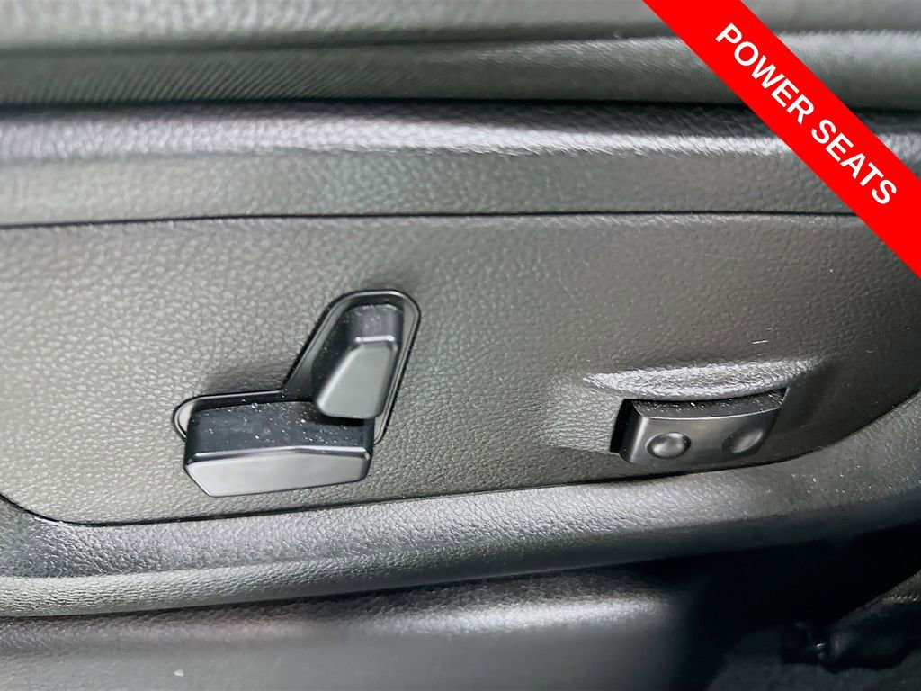 Used 2019 RAM 3500 Limited image 30