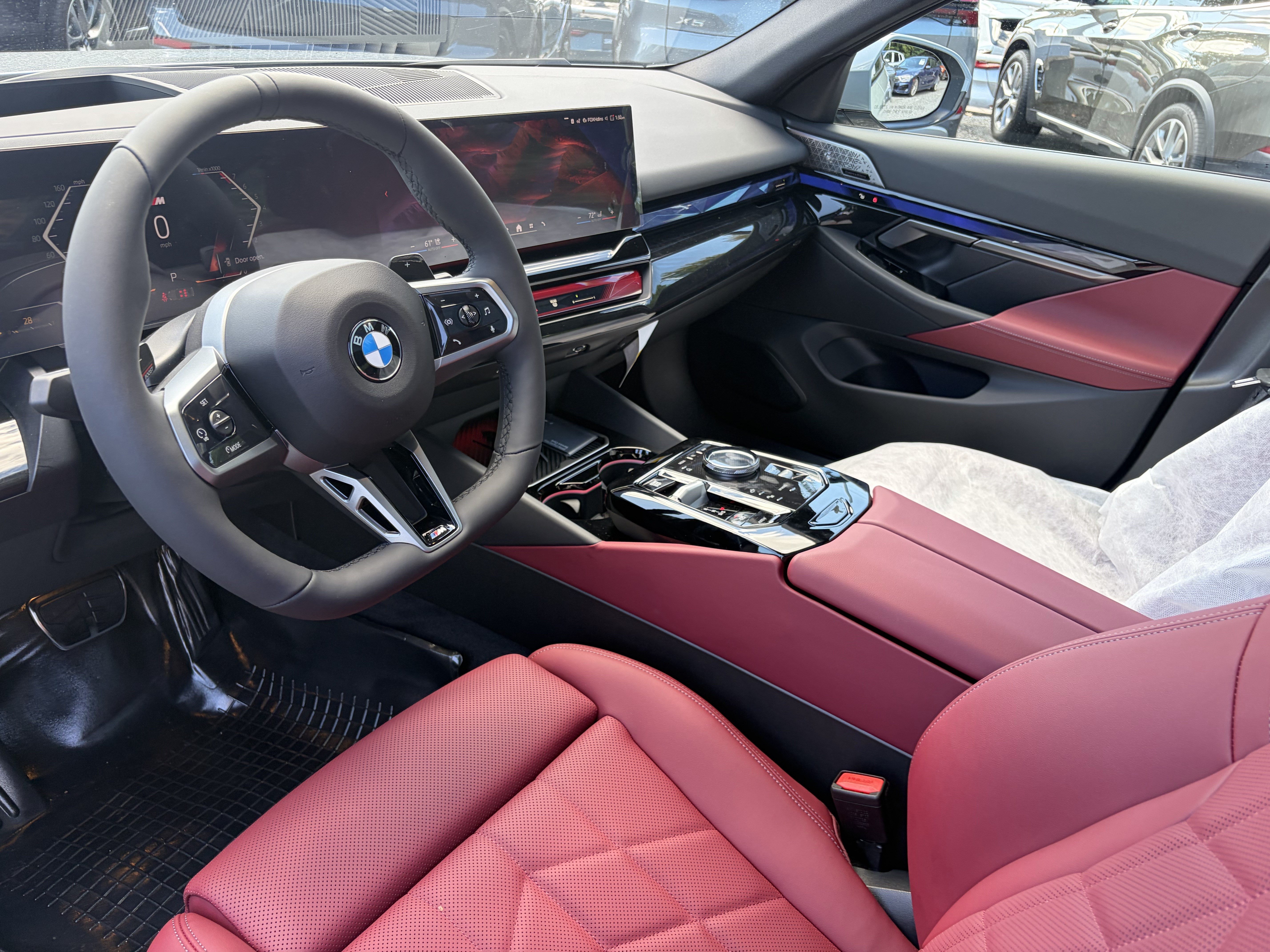 New 2027 BMW 530i xDrive w/ M Sport Package AWD/4WD image 11