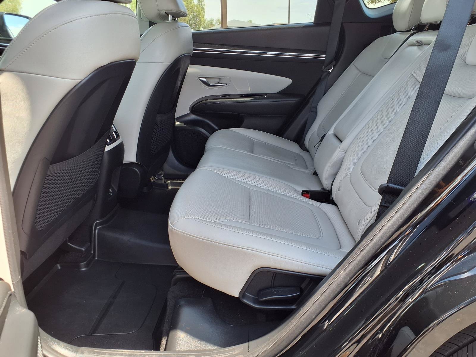 Used 2024 Hyundai Tucson Limited AWD/4WD image 17