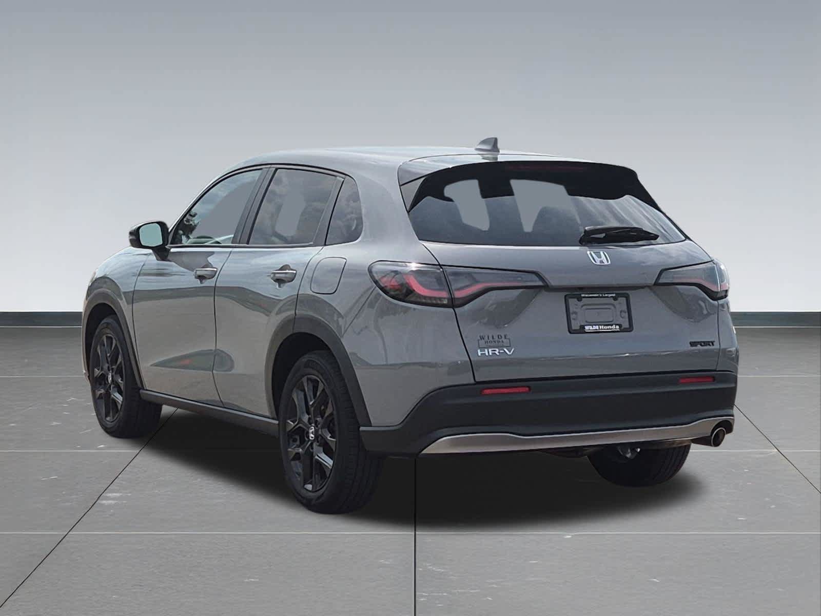 Certified 2025 Honda HR-V Sport image 4