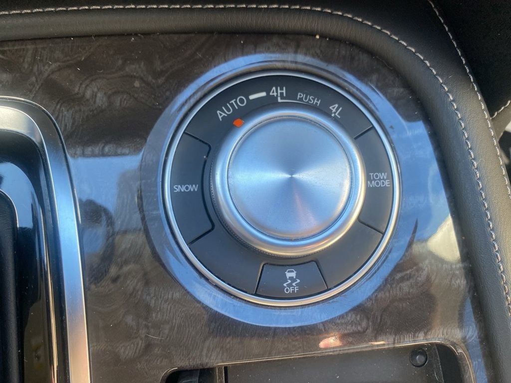 Used 2024 Nissan Armada Platinum w/ Captain's Chairs Package image 27