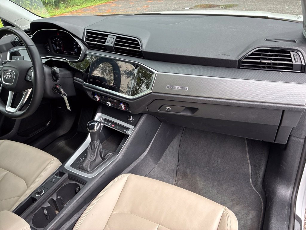 Used 2025 Audi Q3 2.0T Premium AWD/4WD image 47