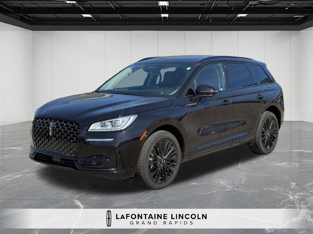 Certified 2025 Lincoln Corsair Reserve w/ Equipment Group 202A AWD/4WD image 1