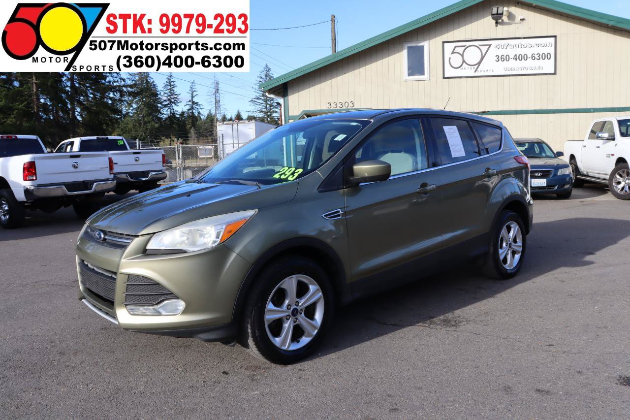 Used 2013 Ford Escape SE w/ Class II Trailer Tow Pkg AWD/4WD image 2