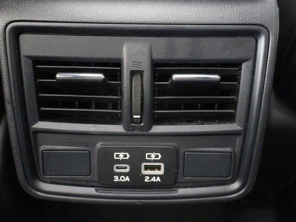 Used 2025 Subaru Forester Premium image 48