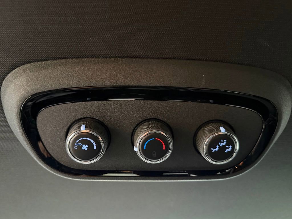 Certified 2024 Dodge Durango R/T image 34