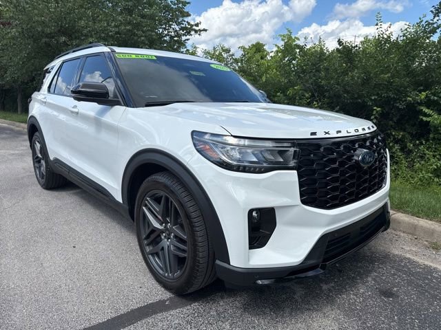 Used 2025 Ford Explorer ST AWD/4WD video 1