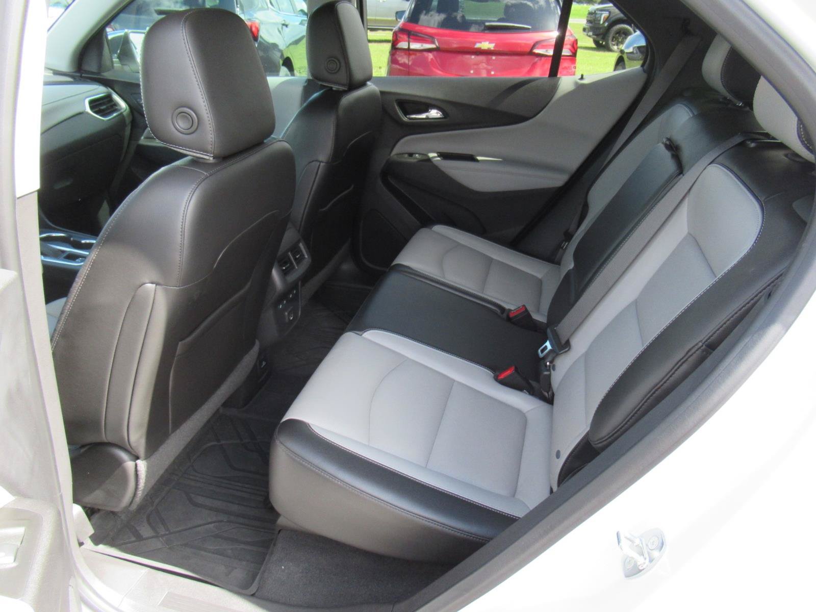 Used 2021 Chevrolet Equinox Premier FWD image 35