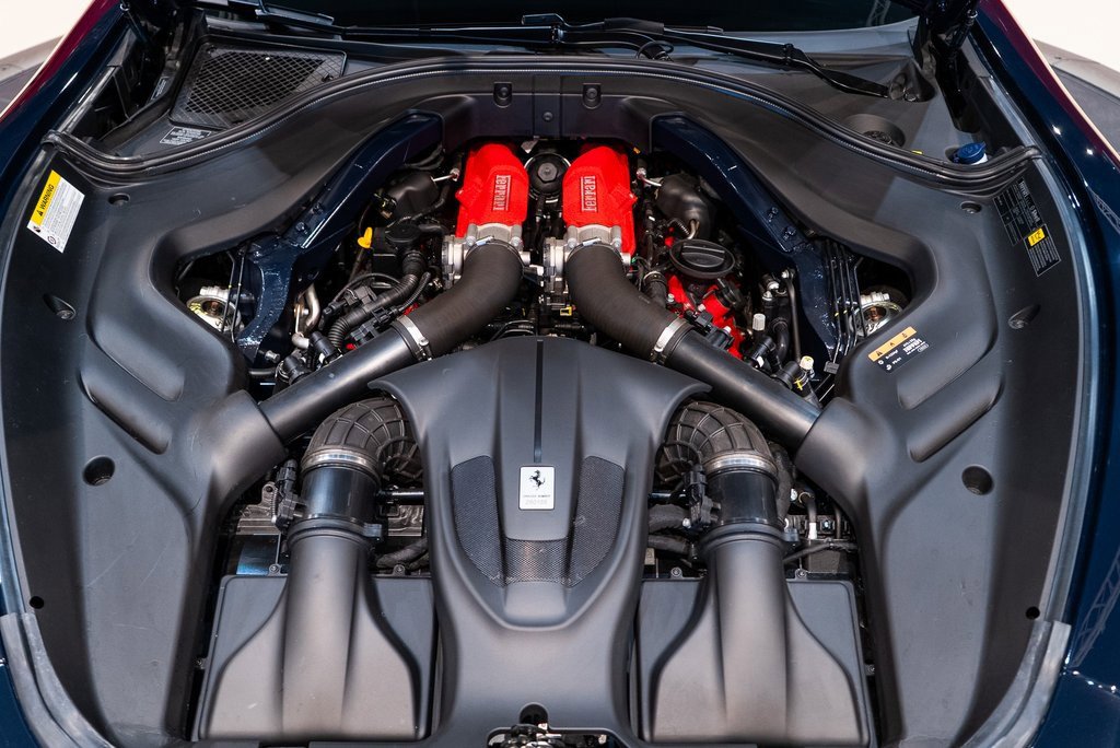 Certified 2022 Ferrari Roma image 17
