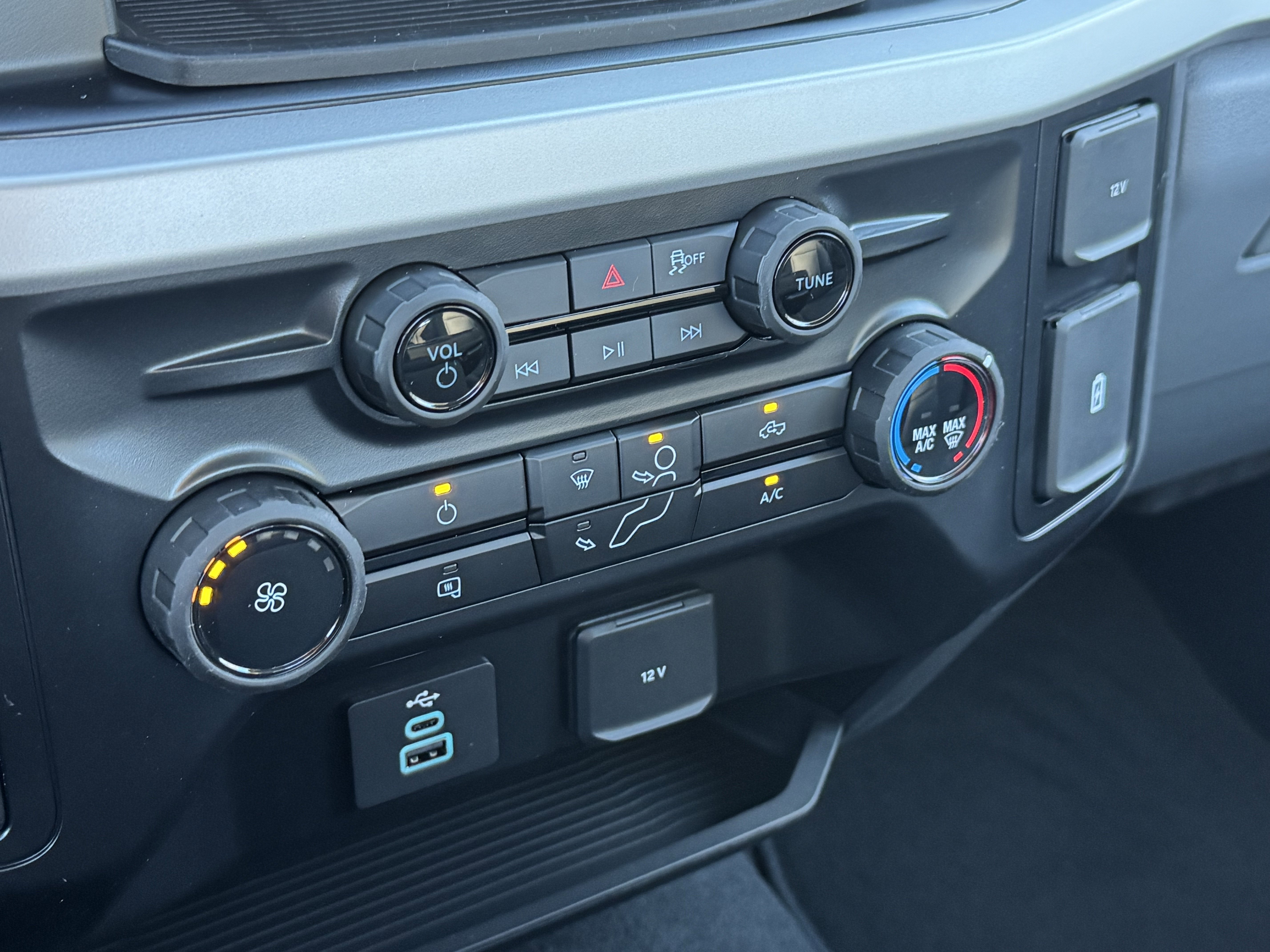 New 2026 Ford F250 XL w/ STX Appearance Package image 18