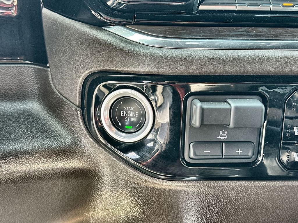 Certified 2024 GMC Sierra 1500 SLT w/ SLT Premium Plus Package image 17
