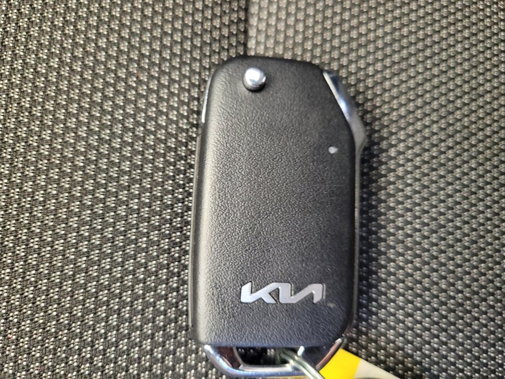 Used 2024 Kia Forte LXS w/ LXS Technology Package image 32