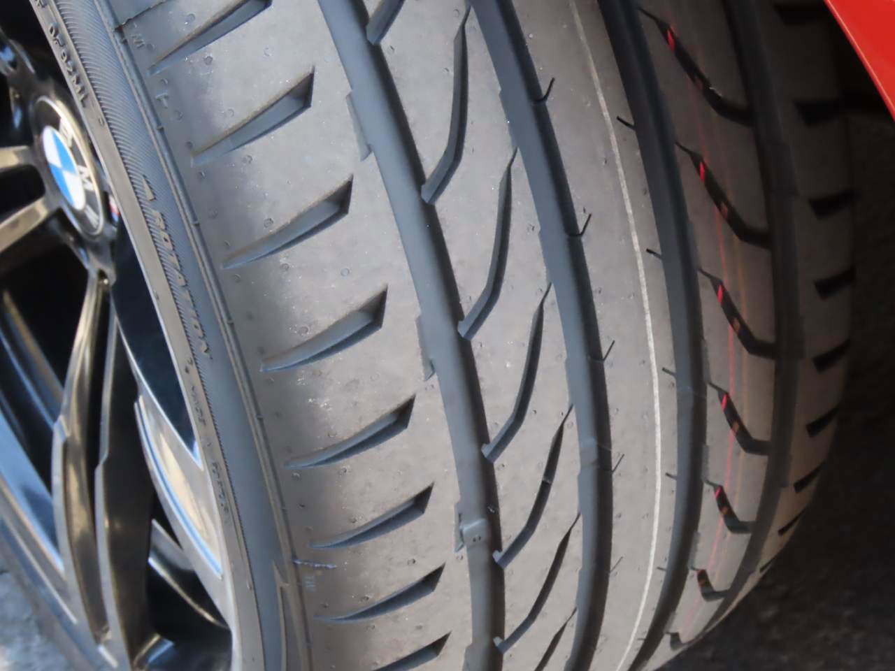 Used 2018 BMW M3 RWD image 8