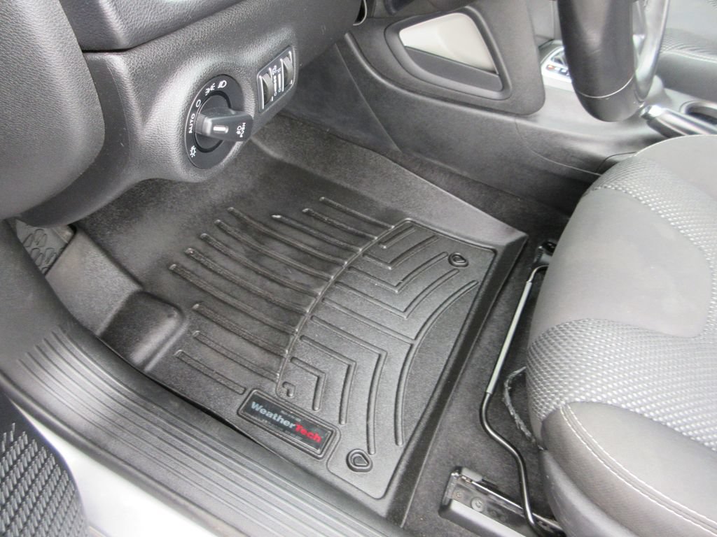 Used 2016 Dodge Dart SXT FWD image 22