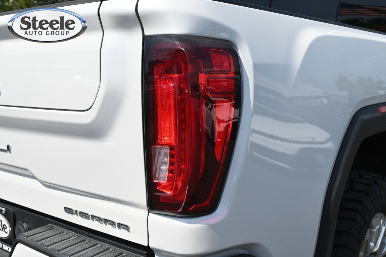 Used 2022 GMC Sierra 2500 Denali w/ Denali Ultimate Package AWD/4WD image 21
