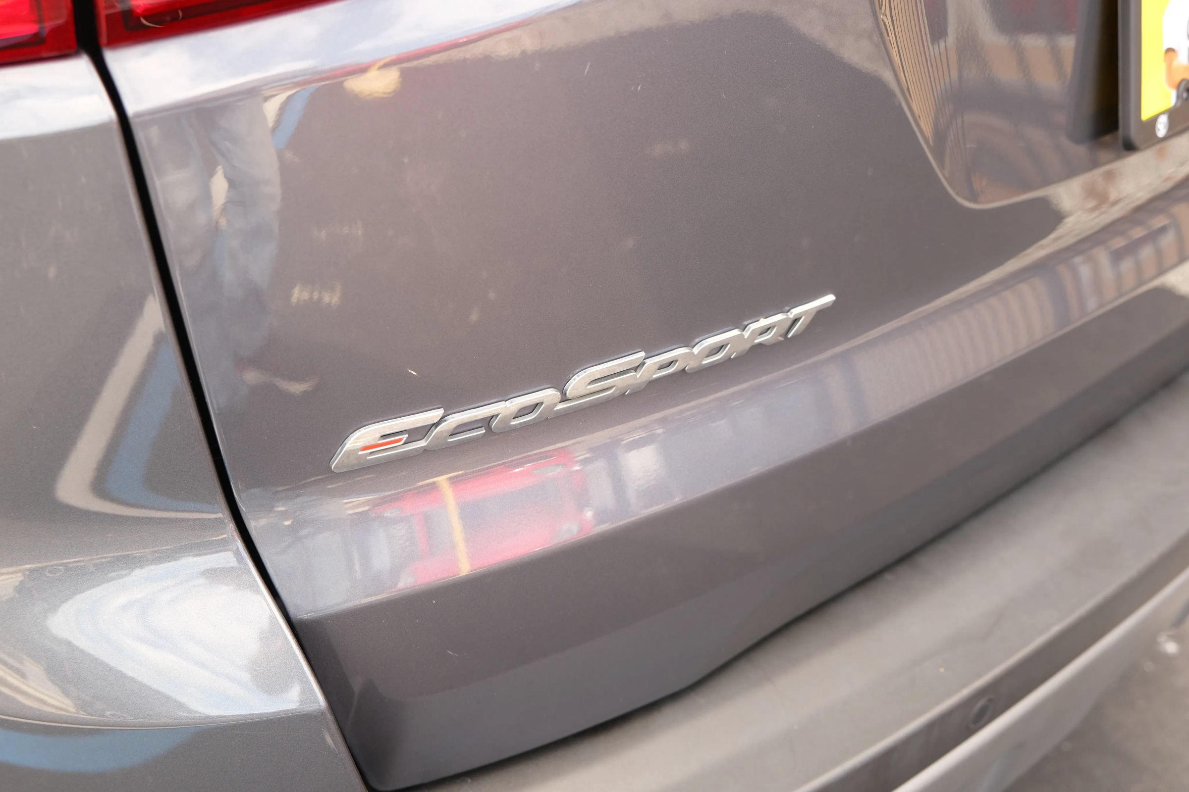 Used 2021 Ford EcoSport Titanium AWD/4WD image 15