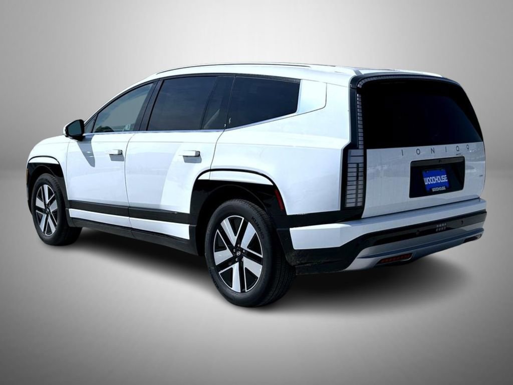 New 2026 Hyundai Ioniq 9 SEL image 7