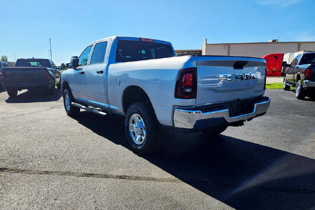 New 2027 RAM 2500 Tradesman AWD/4WD image 5