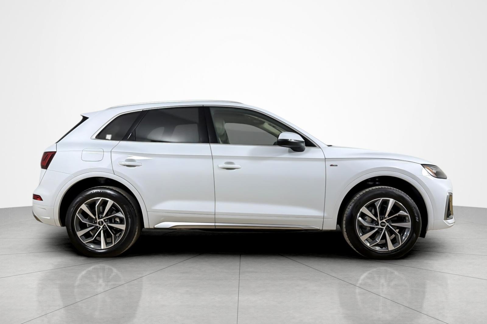 Used 2024 Audi Q5 2.0T Premium AWD/4WD image 6