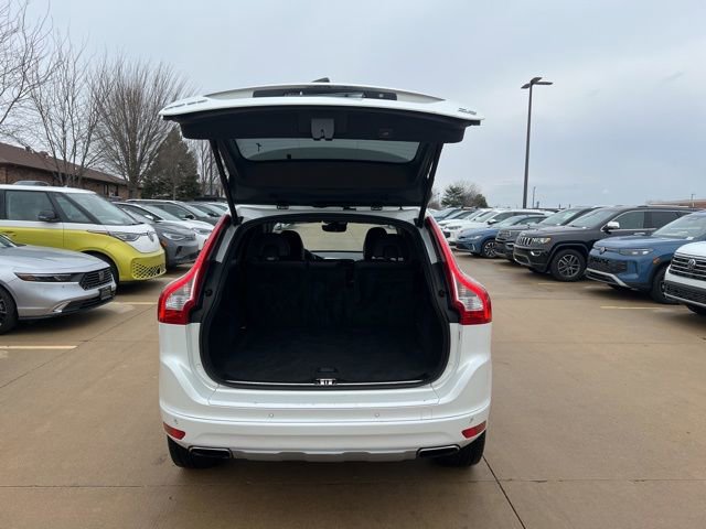 Used 2017 Volvo XC60 T6 Inscription w/ Protection Package AWD/4WD image 11