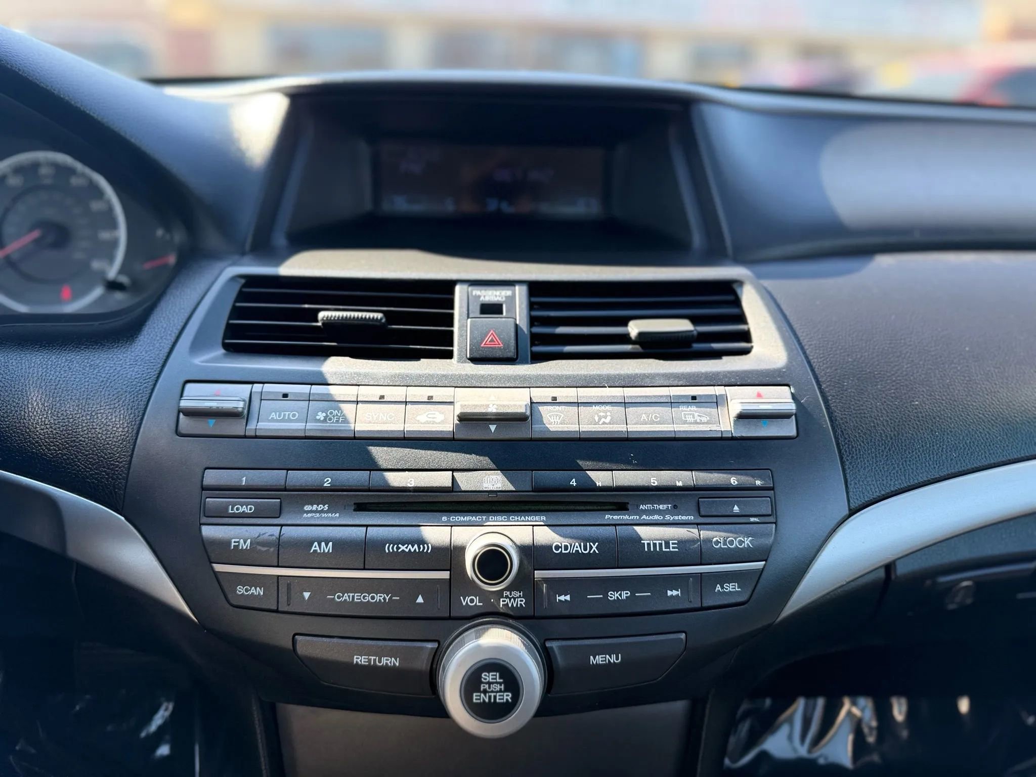 Used 2010 Honda Accord EX-L image 24