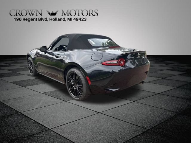 New 2026 MAZDA MX-5 Miata Club w/ Weather Package RWD image 7