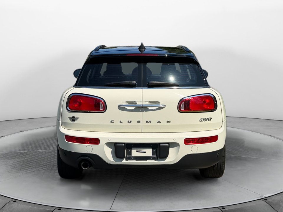 Used 2019 MINI Cooper Clubman ALL4 w/ Storage Package AWD/4WD image 6