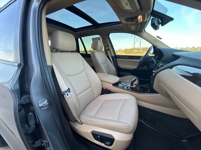 Used 2017 BMW X3 xDrive28i image 31