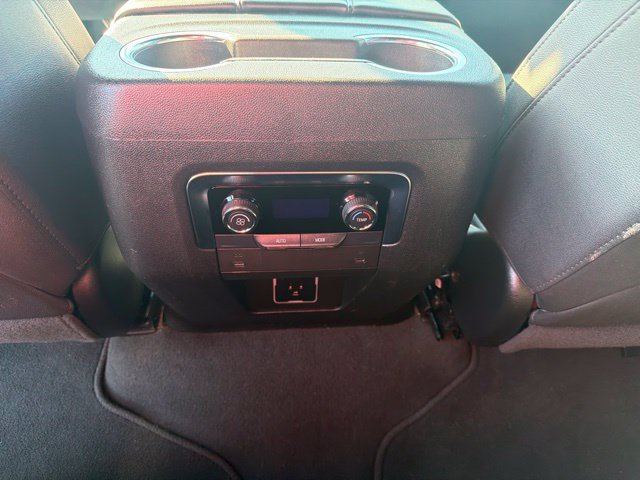 Used 2025 Chevrolet Tahoe LT AWD/4WD image 17