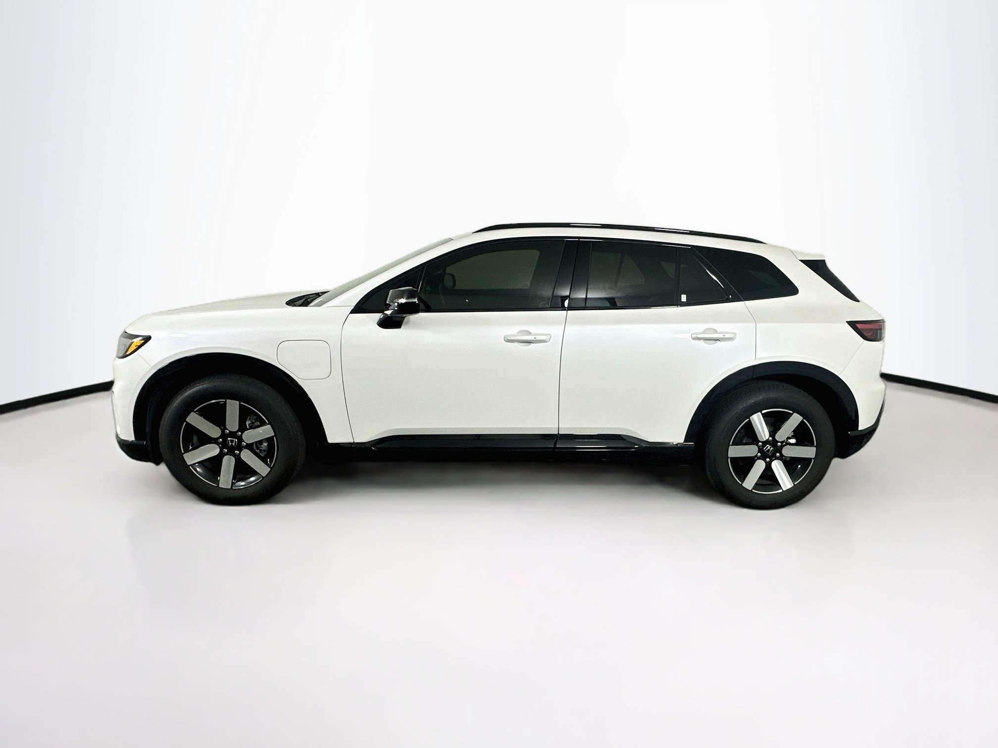 Used 2025 Honda Prologue Touring image 4