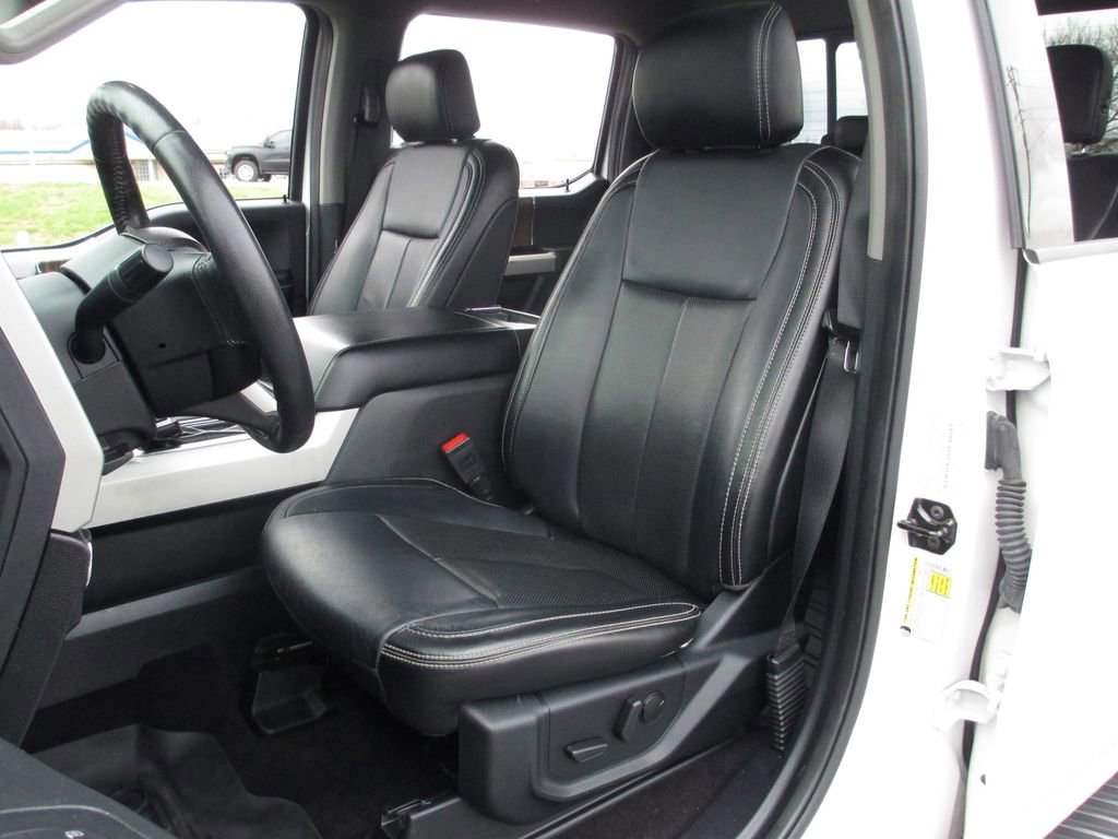 Used 2019 Ford F150 Lariat w/ Equipment Group 501A Mid image 20