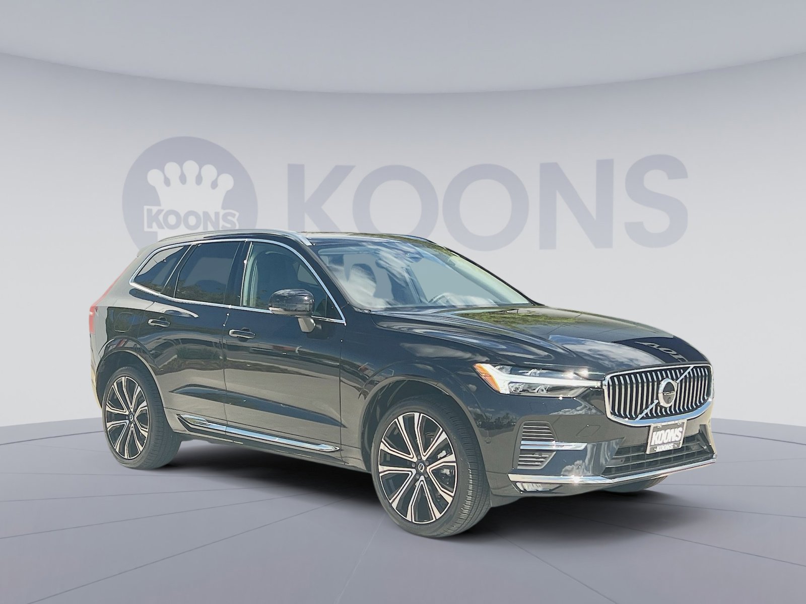 Certified 2023 Volvo XC60 B5 Ultimate w/ Climate Package AWD/4WD image 18