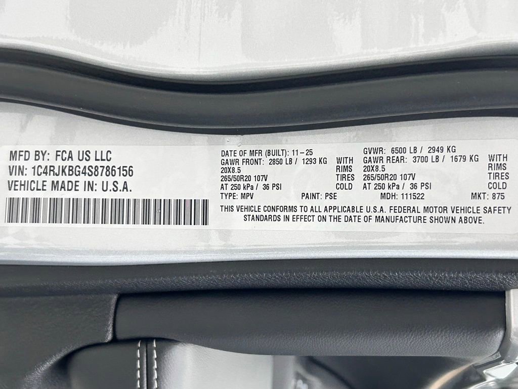 New 2025 Jeep Grand Cherokee L Limited AWD/4WD image 24