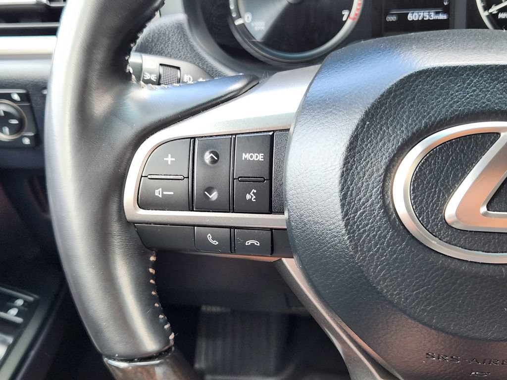 Used 2023 Lexus GX 460 Premium w/ Accessory Package AWD/4WD image 18