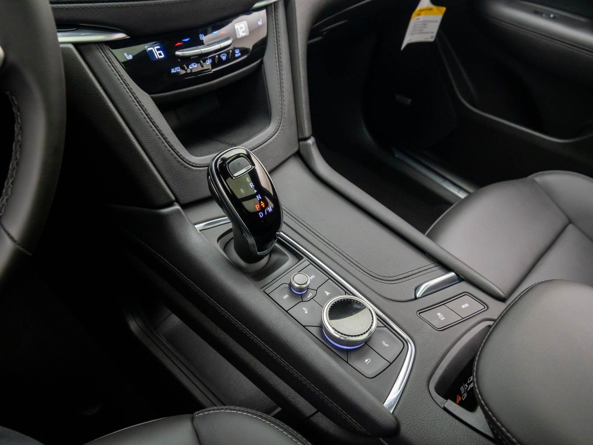 New 2025 Cadillac XT5 Premium Luxury image 12