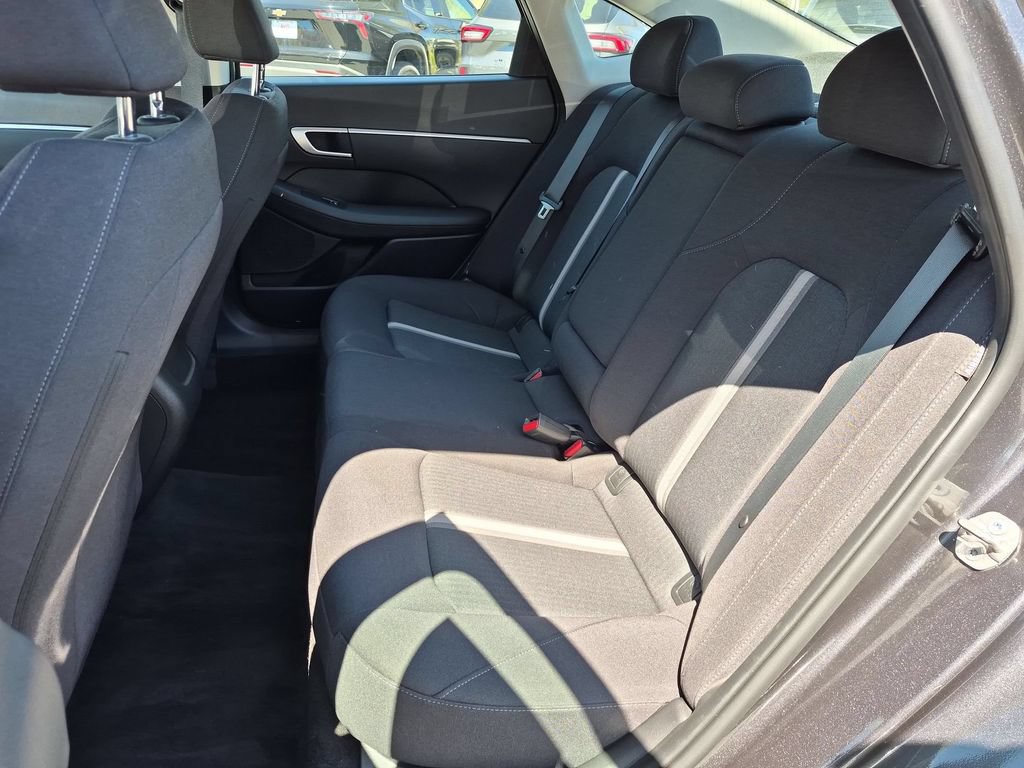 Used 2025 Hyundai Sonata SEL FWD image 28