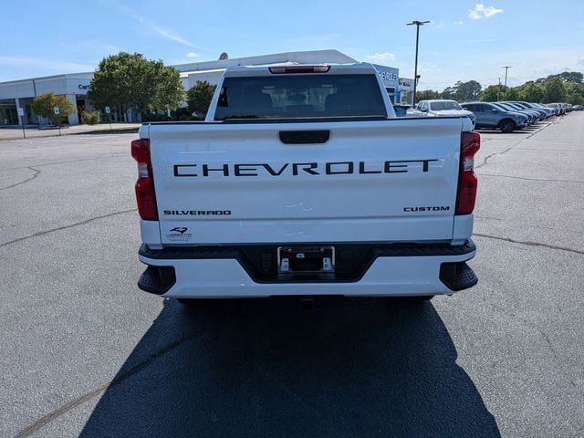 New 2026 Chevrolet Silverado 1500 Custom w/ Turbomax Blackout Package AWD/4WD image 4