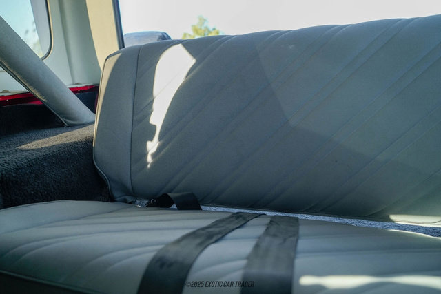 Used 1991 Jeep Wrangler Renegade AWD/4WD image 57