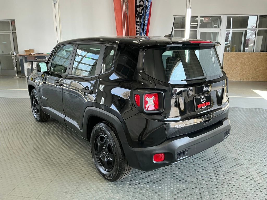 Used 2020 Jeep Renegade Sport w/ UConnect 7.0 Group image 17