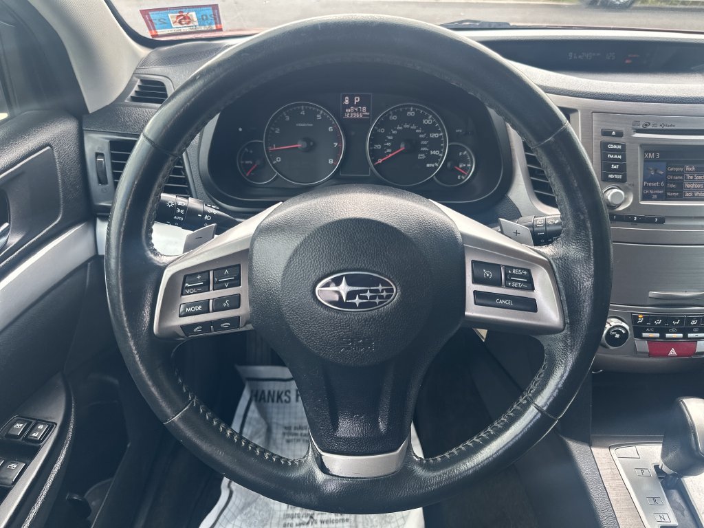 Used 2014 Subaru Outback 2.5i Premium AWD/4WD image 26
