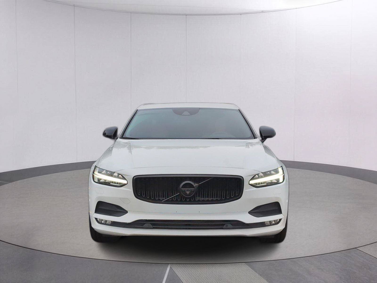 Used 2018 Volvo S90 T6 Momentum w/ Convenience Package AWD/4WD image 9