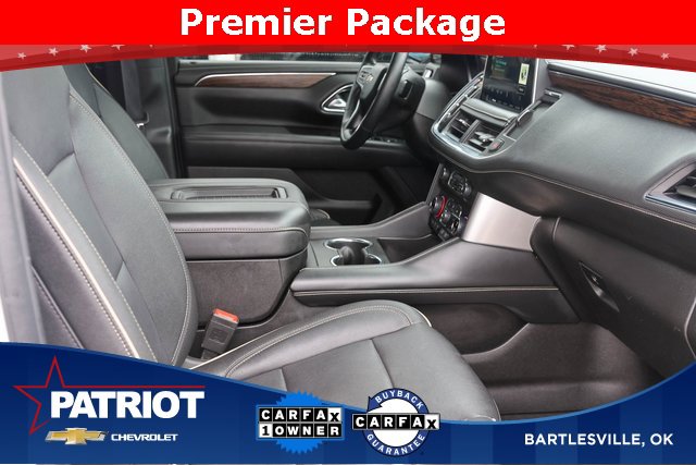 Used 2023 Chevrolet Suburban Premier image 18