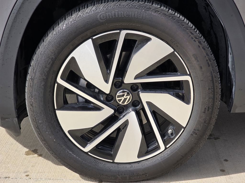 Used 2025 Volkswagen Atlas SEL image 8